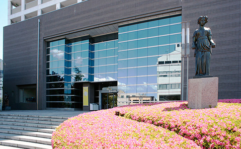 足利市立美術館